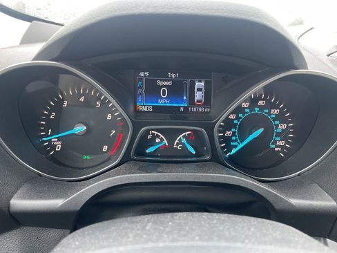 Used 2016 Ford Escape SE w/ Equipment Group 201A image 14