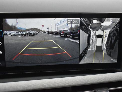 Used 2025 Hyundai Santa Cruz Limited image 28