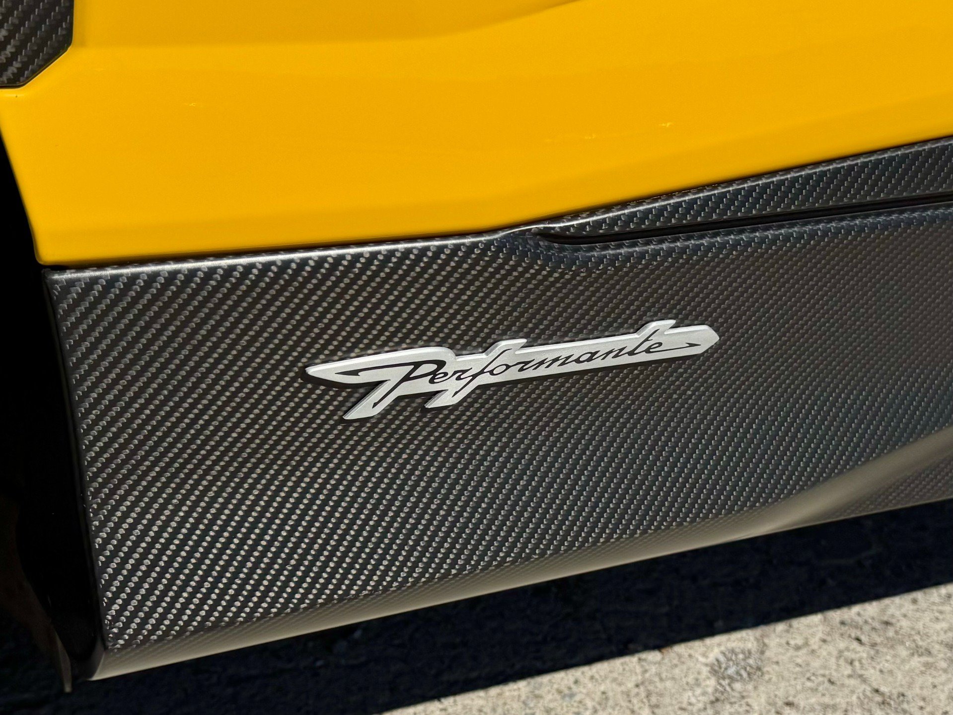 Used 2024 Lamborghini Urus Performante AWD/4WD image 74