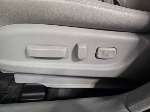 Used 2016 Acura RDX AWD w/ Advance Package image 25