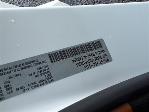 New 2026 Chrysler Pacifica Pinnacle w/ Trailer Tow Group image 32