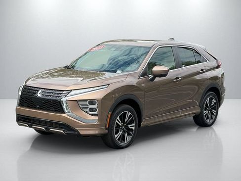 Used 2023 Mitsubishi Eclipse Cross SEL AWD/4WD image 3