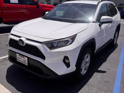 Used 2020 Toyota RAV4 XLE w/ All Weather Liner Package