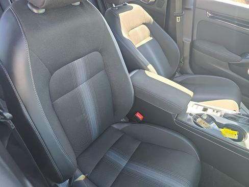 Used 2025 Honda Civic Sport image 10
