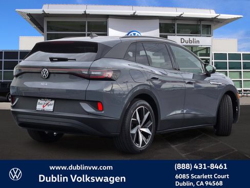 Used 2023 Volkswagen ID.4 Pro S RWD image 4
