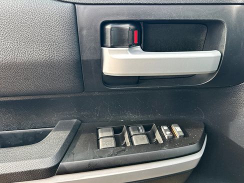 Used 2019 Toyota Tundra SR5 w/ TRD Off Road Package image 11