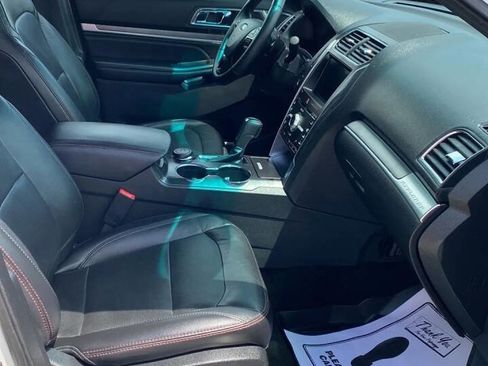 Used 2017 Ford Explorer Sport image 31