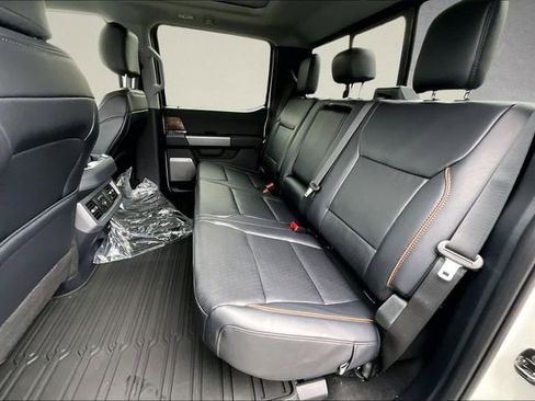 New 2026 Ford F250 Lariat w/ Black Appearance Package image 10