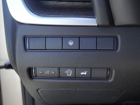 New 2026 Nissan Rogue Platinum AWD/4WD image 10