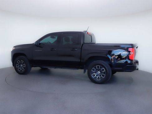 Used 2025 Chevrolet Colorado Z71 w/ Technology Package image 3