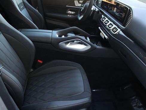 New 2026 Mercedes-Benz GLE 63 AMG S image 37