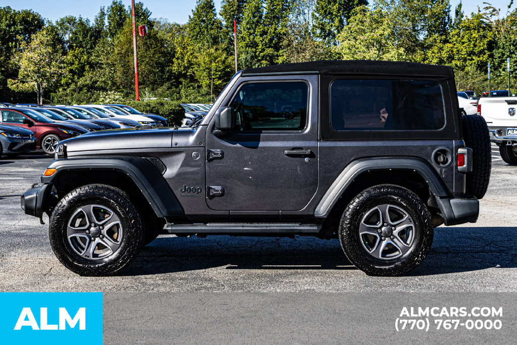 Used 2022 Jeep Wrangler Sport AWD/4WD image 8