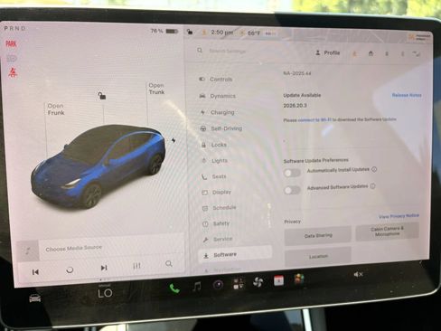 Used 2021 Tesla Model Y Long Range AWD/4WD image 14
