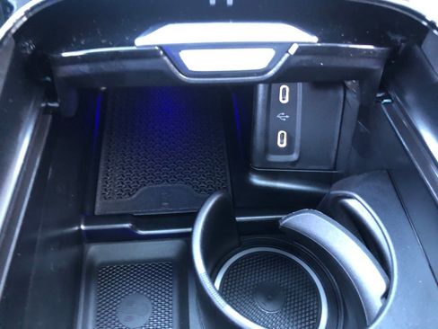 New 2026 Mercedes-Benz GLC 300 GLC 300 image 32