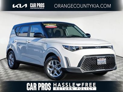 Certified 2025 Kia Soul S