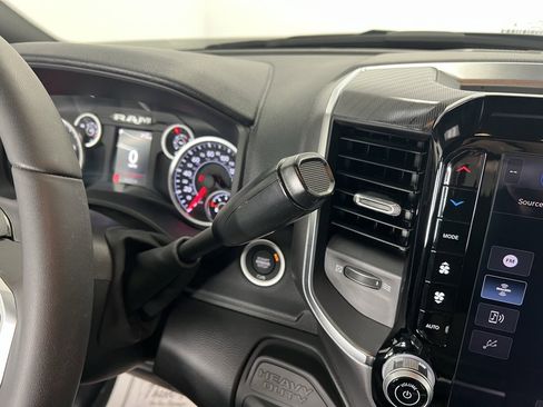 Used 2025 RAM 2500 Big Horn image 11