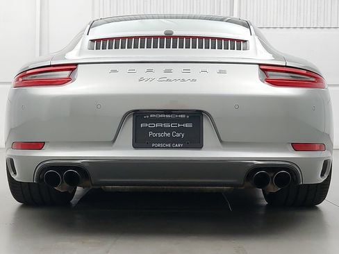 Certified 2018 Porsche 911 Carrera RWD image 6