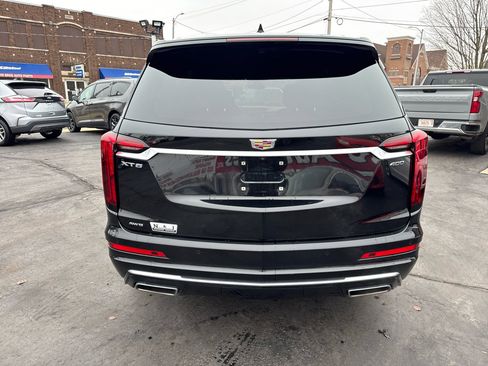Used 2020 Cadillac XT6 Premium Luxury image 6