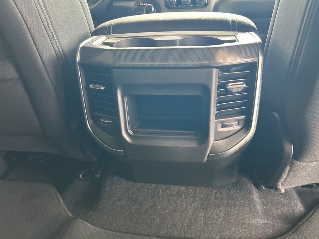 New 2025 RAM 1500 Tradesman AWD/4WD image 27