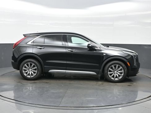 Used 2020 Cadillac XT4 Premium Luxury w/ Technology Package AWD/4WD image 7