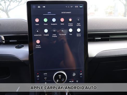 Used 2022 Ford Mustang Mach-E Select image 7