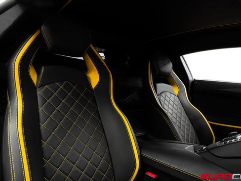 Used 2018 Lamborghini Aventador S image 38