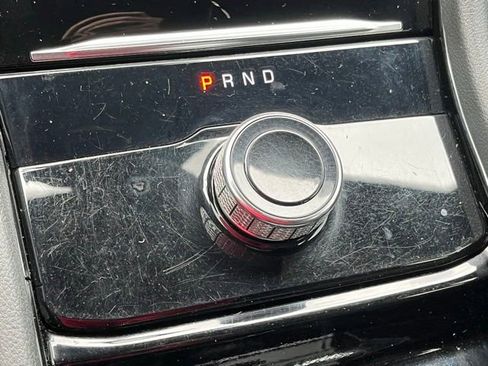 Used 2022 Jeep Grand Cherokee L Laredo image 15