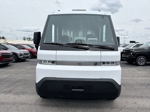 Used 2024 Chevrolet Brightdrop 600 w/ Battery Pack, Max Range AWD/4WD image 8