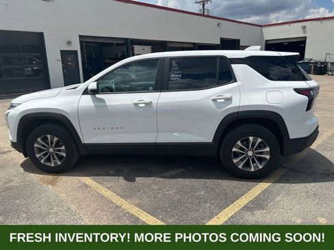 Used 2026 Chevrolet Equinox LT FWD image 7
