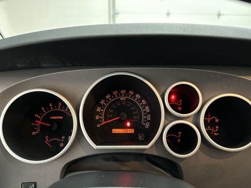 Used 2012 Toyota Tundra 4x4 CrewMax w/ SR5 Pkg image 24
