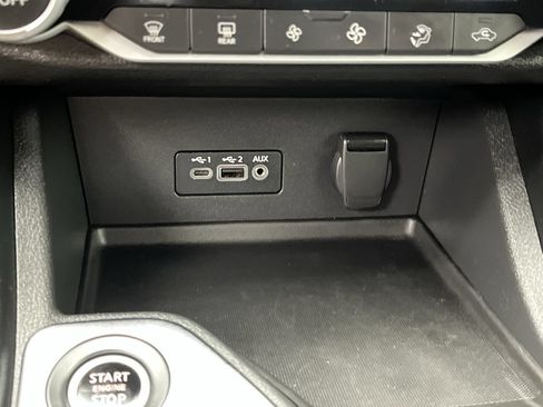 Used 2020 Nissan Sentra SR FWD image 19