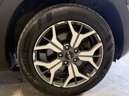 Used 2023 Kia Seltos EX AWD/4WD image 27