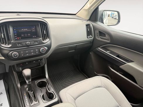 Used 2022 Chevrolet Colorado W/T w/ Custom Special Edition AWD/4WD image 12