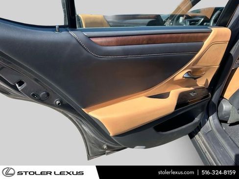 Used 2022 Lexus ES 350 w/ Premium Package FWD image 18