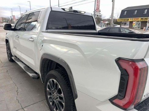 Used 2023 Toyota Tundra Limited image 3