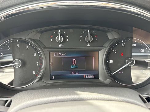 Used 2022 Buick Encore Preferred w/ Safety Package image 15