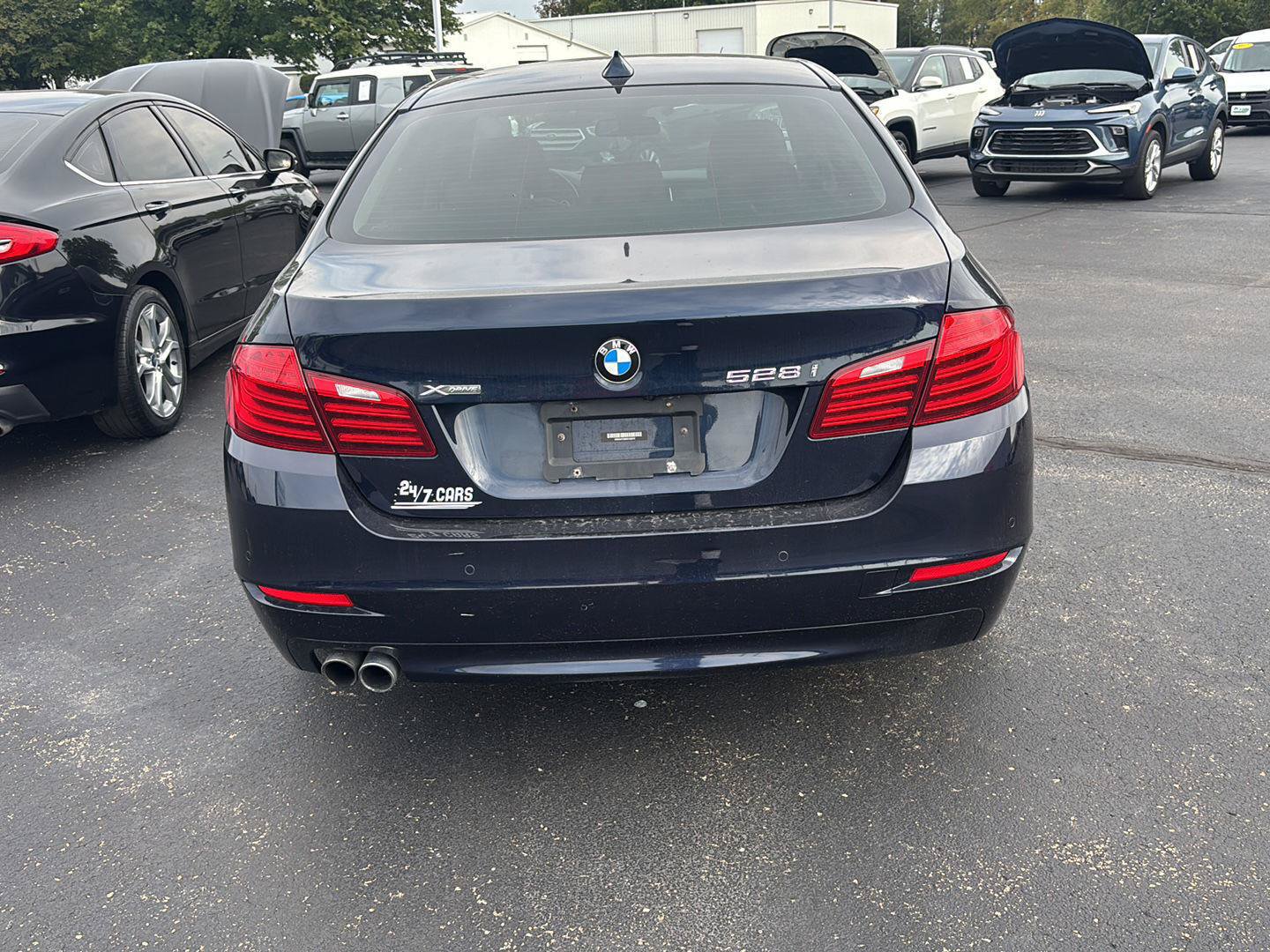 Used 2016 BMW 528i xDrive Sedan AWD/4WD image 12
