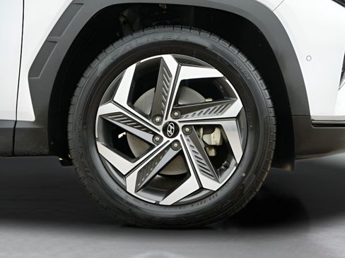 Used 2023 Hyundai Tucson Limited FWD image 9