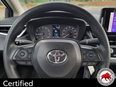 Used 2024 Toyota Corolla LE FWD image 31