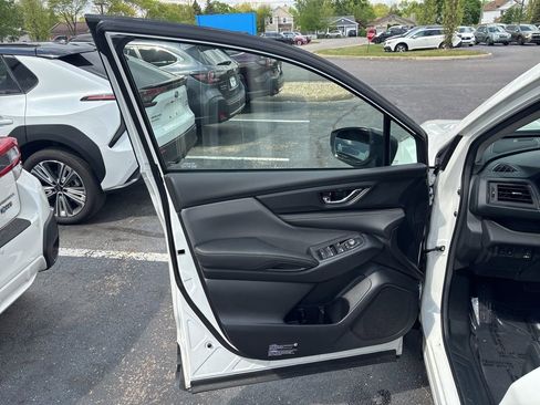 Used 2024 Subaru Ascent Onyx Edition w/ Popular Package Onyx image 19