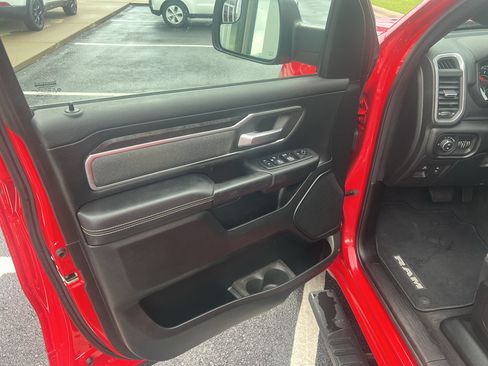 Used 2019 RAM 1500 Big Horn AWD/4WD image 23