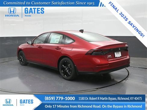 New 2025 Honda Accord SE image 8