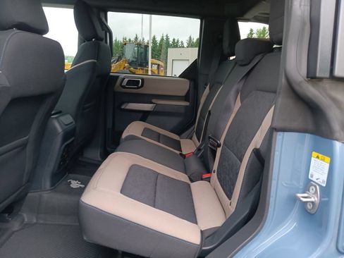 Used 2023 Ford Bronco Wildtrak AWD/4WD image 19