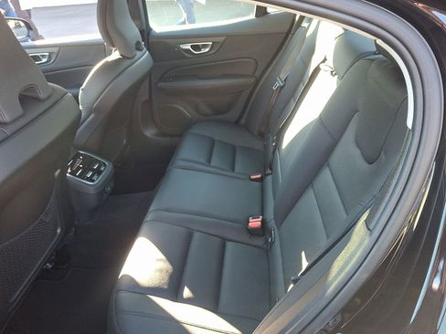 Certified 2024 Volvo S60 B5 Ultimate image 10