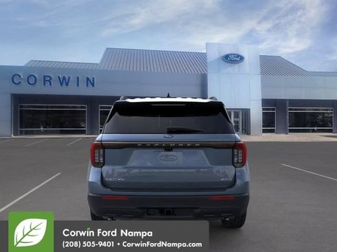 New 2026 Ford Explorer Active AWD/4WD image 6