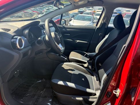 Used 2025 Nissan Versa SV image 22