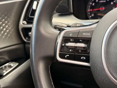 Used 2022 Kia Sorento SX AWD/4WD image 22