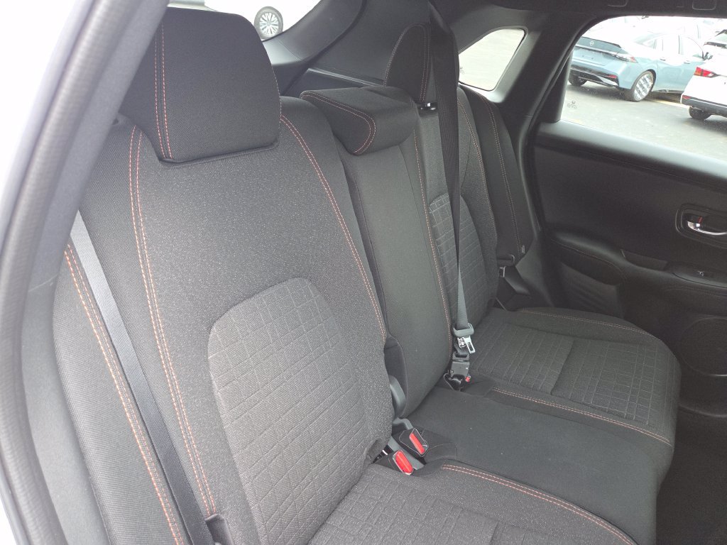 Used 2025 Honda HR-V Sport image 27