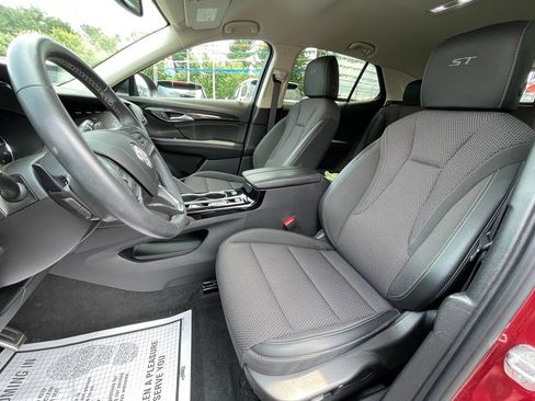 Used 2023 Buick Envision Preferred w/ Sport Touring Package AWD/4WD image 11