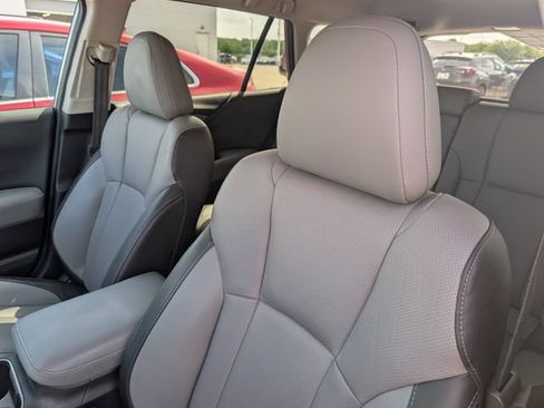 Used 2020 Subaru Outback Limited AWD/4WD image 10